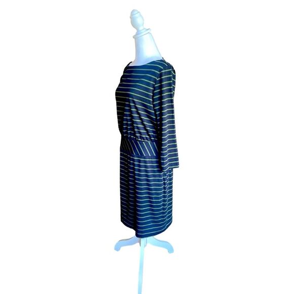 LL Bean Signature Dress Knee Length Striped Stretch Knit Womens Size 8 - Picture 4 of 11